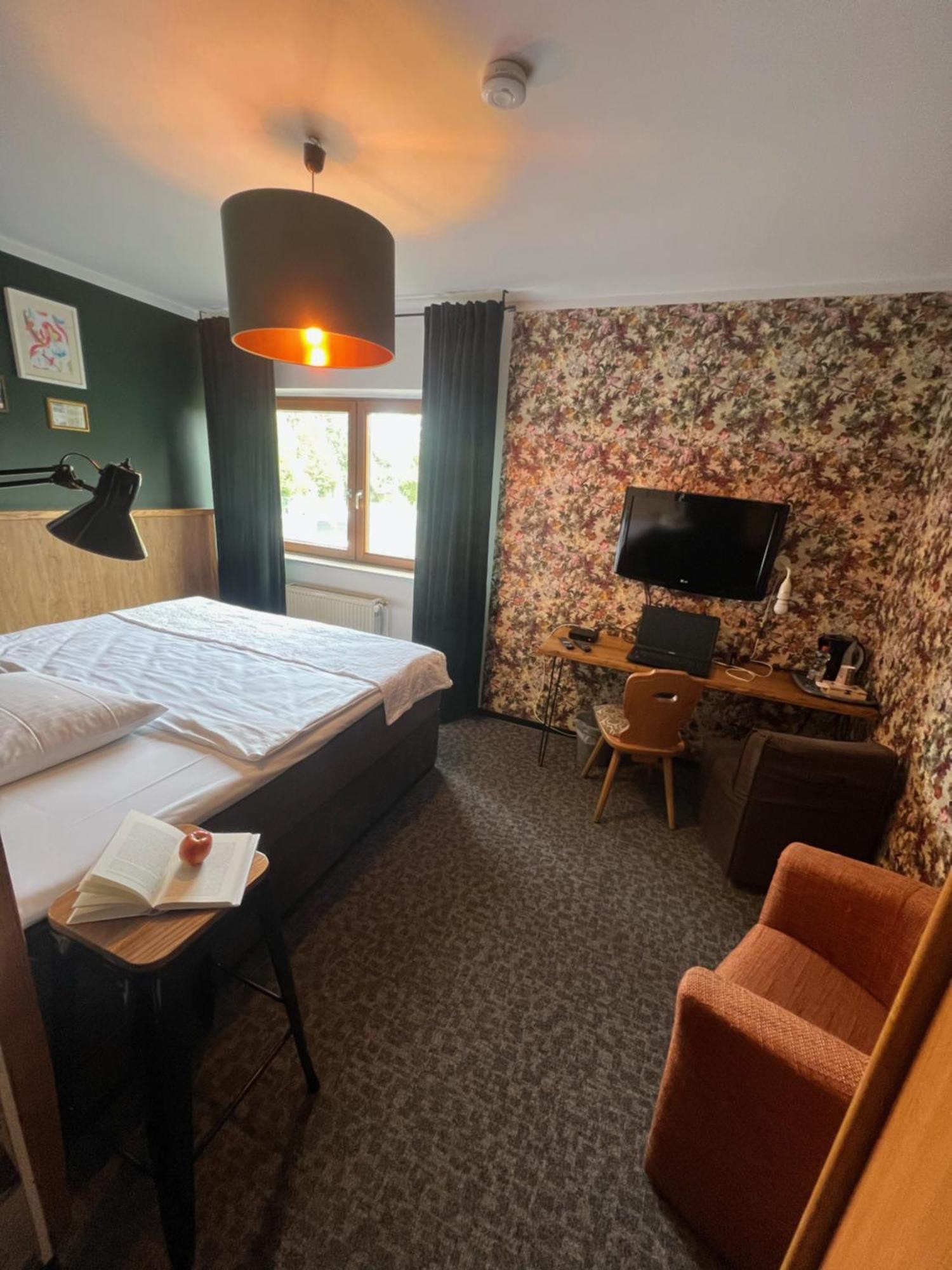 Hotel Kraus Билефелд Екстериор снимка
